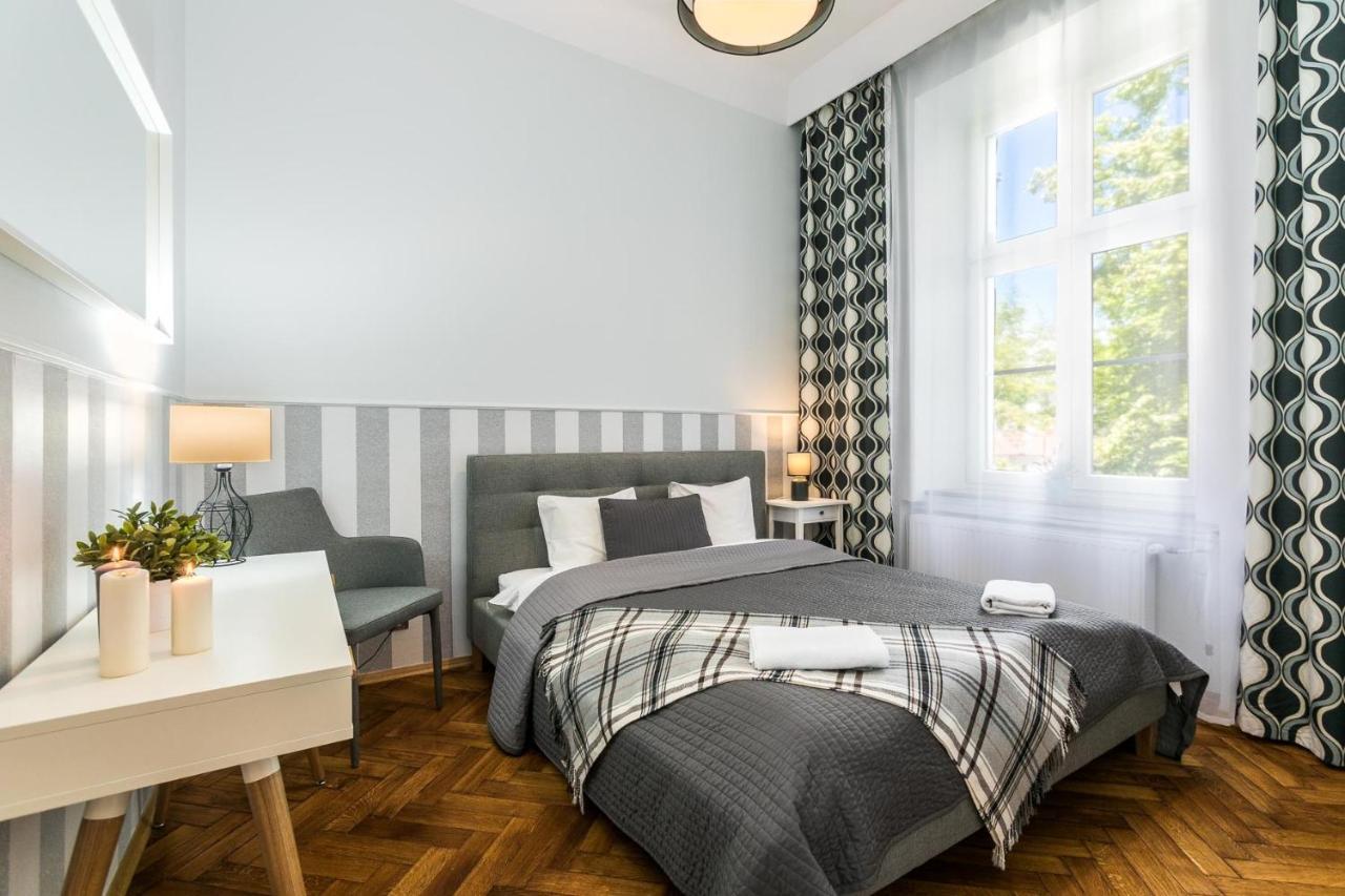 Exclusive Royal Apartments Краков Экстерьер фото