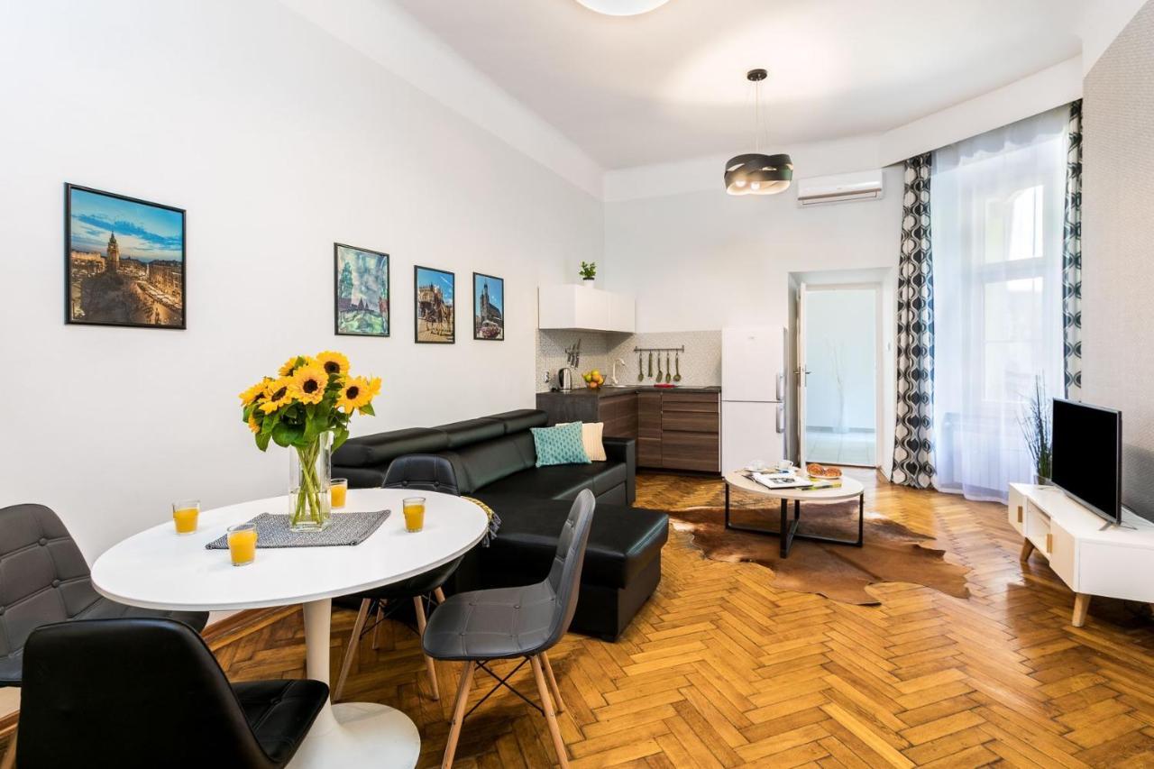 Exclusive Royal Apartments Краков Экстерьер фото